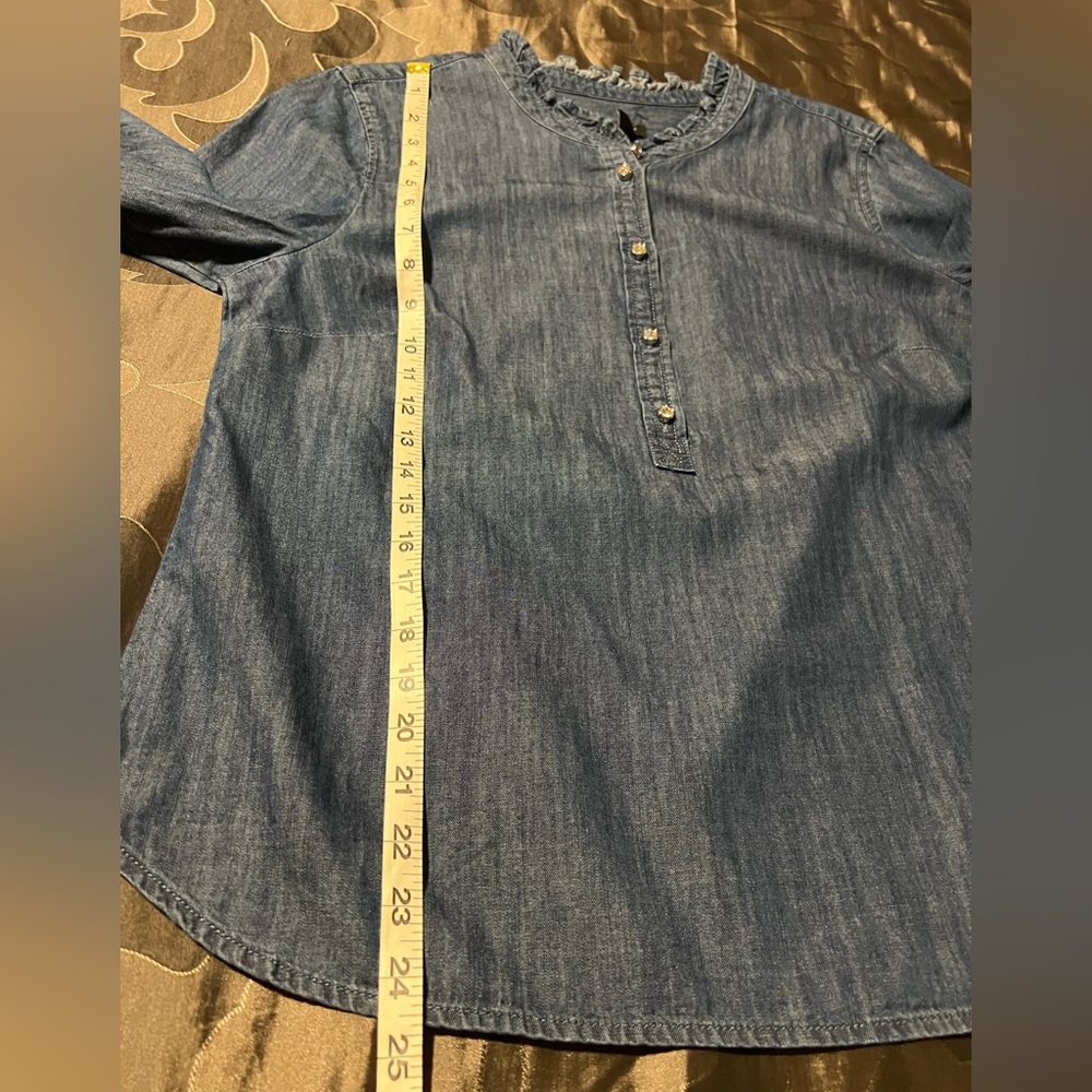 NWT Talbots Denim Chambray Ruffled Collar Top Rhinestone Buttons 100% Cotton PL - Picture 4 of 14